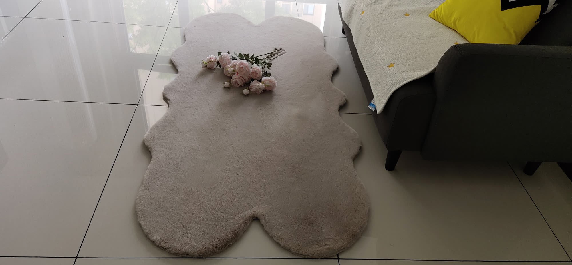 Premium Fluffy Carpet Design