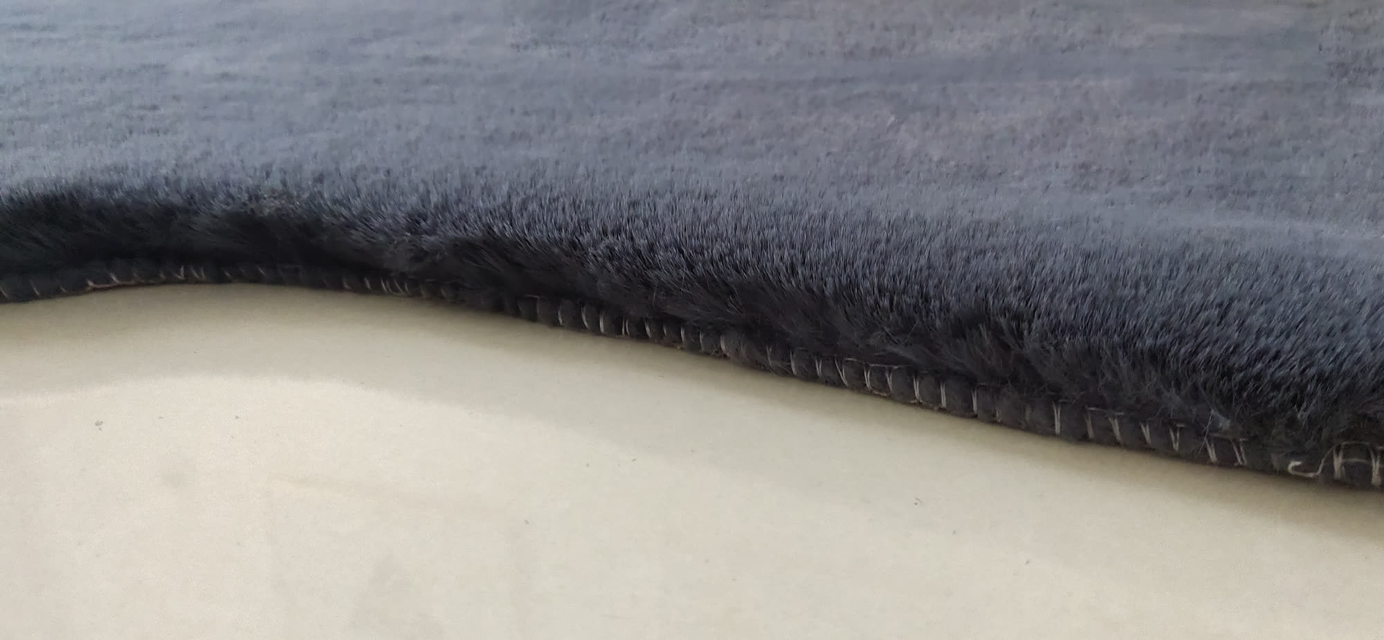 Premium Fluffy Carpet Design