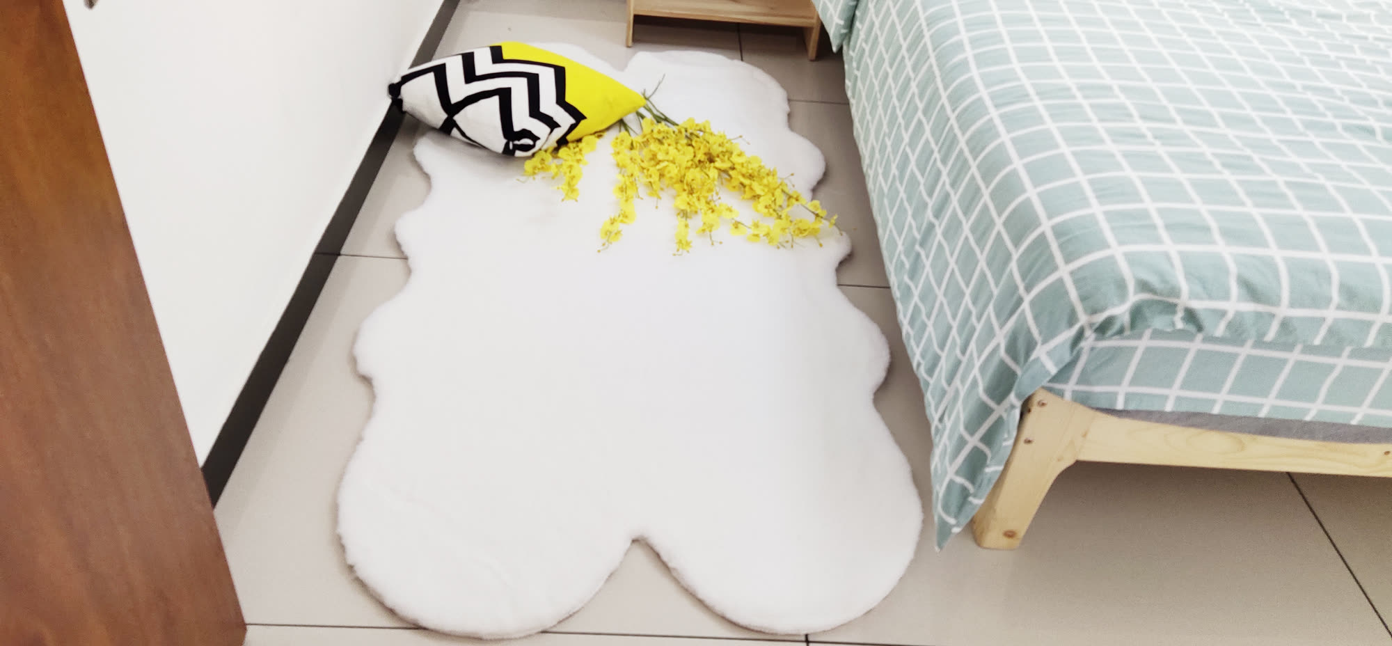 Premium Fluffy Carpet Design