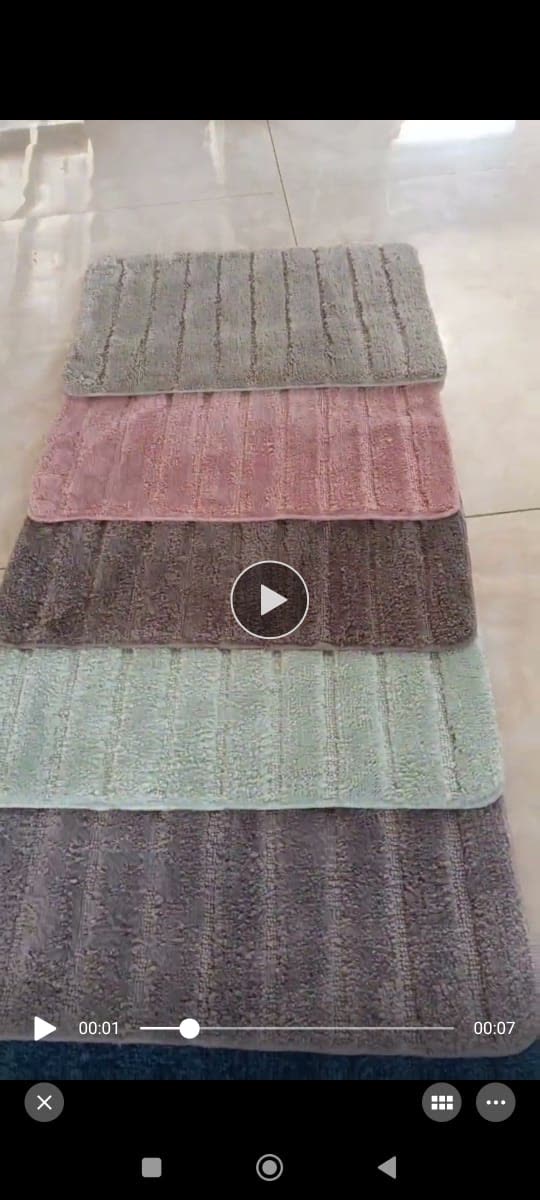 Premium Bathroom Mat Design