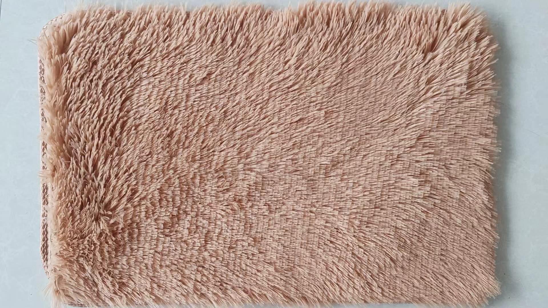 Premium Fluffy Rug Design