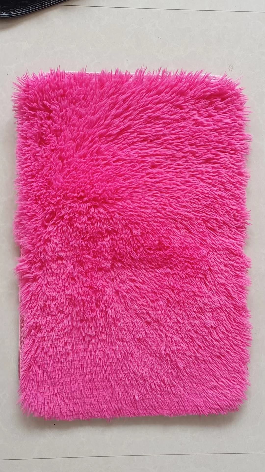 Premium Fluffy Rug Design