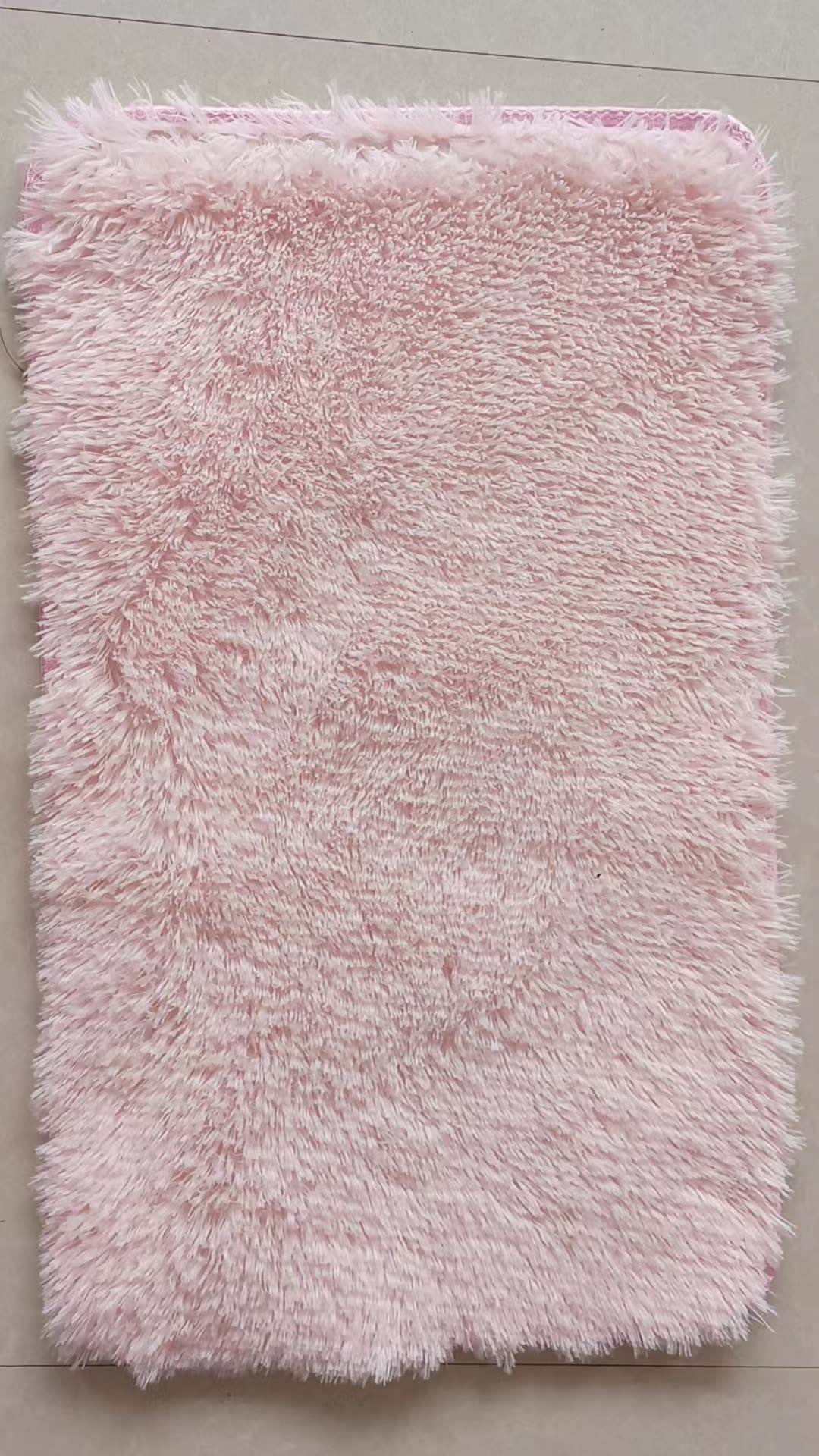 Premium Fluffy Rug Design